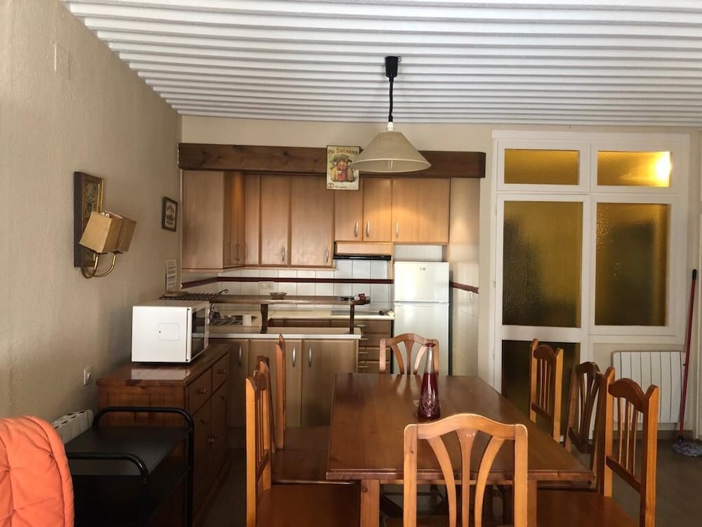 Apartamento de 8 en Zona Media