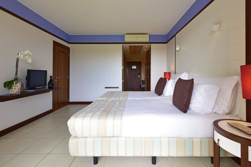 Porto Santo Vacations - Pestana Porto Santo Beach Resort  Spa - Property Image 57