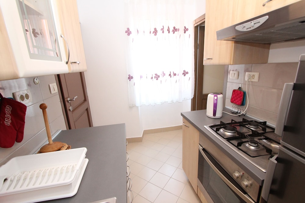 Apartment Zara photo 5