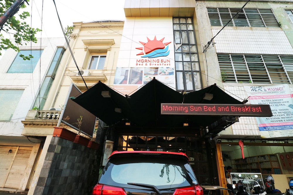 Morning Sun - Hostel