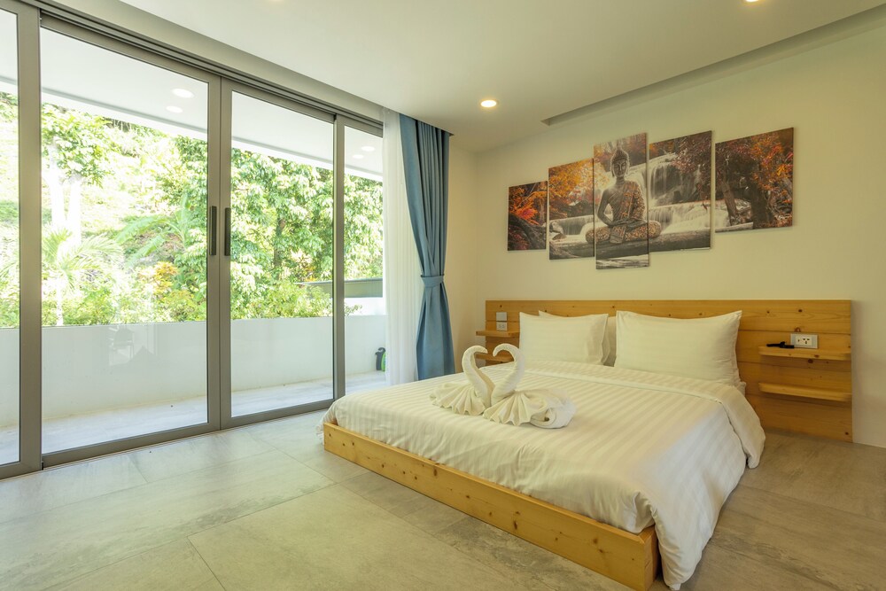 Pool Villa Gym & Ocean Views V111