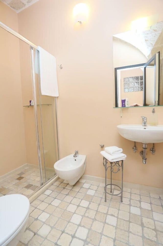 Villa Lucrezio Resort