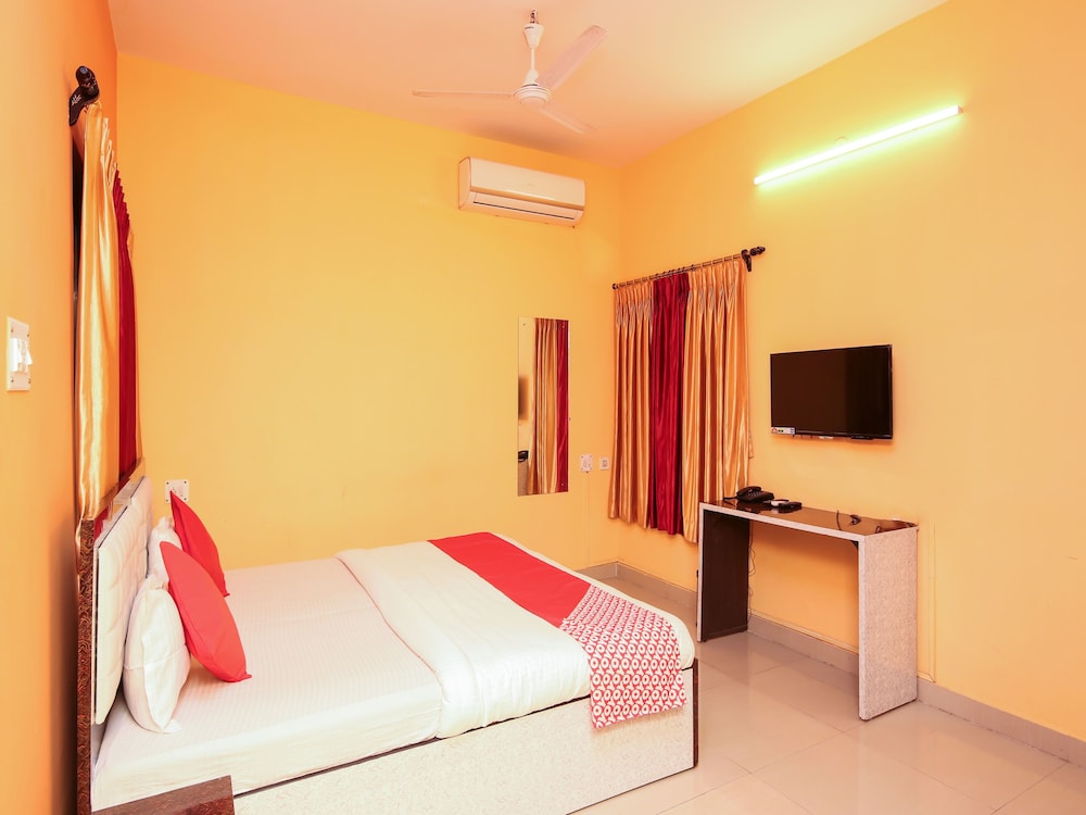 OYO Flagship 13524 Swapan Guest House