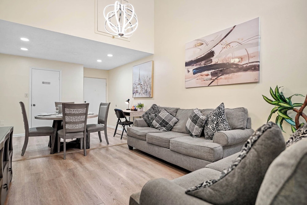 3648 Orlando Vacational Apartment 2nd floor, Lake view