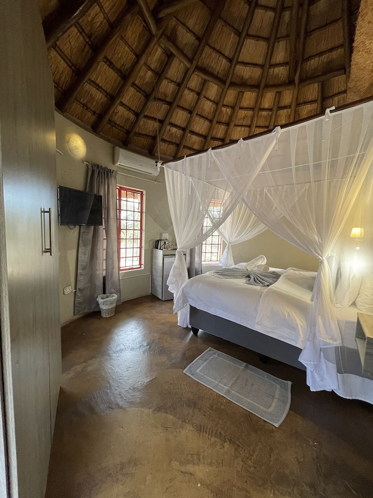 Pan African Safari Lodge