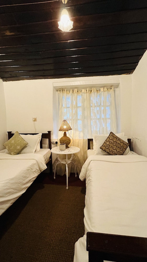 Tentgram Bungalow Suryanelli
