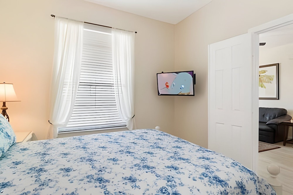 Windsor Hills 3BR Condo Near Disney