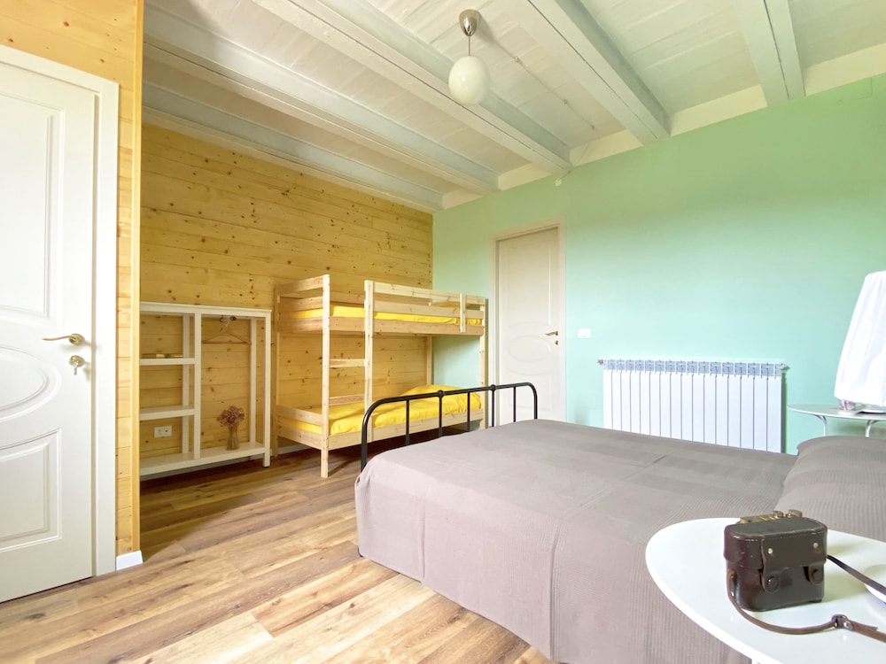 Historic Farmhouse on the Senigallia Hills view 5