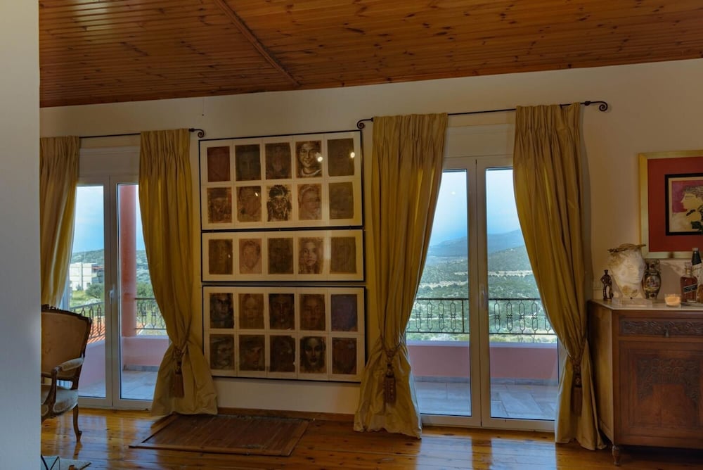 Art Gallery Villa Kefalonia Sea View and Breakfast view 2