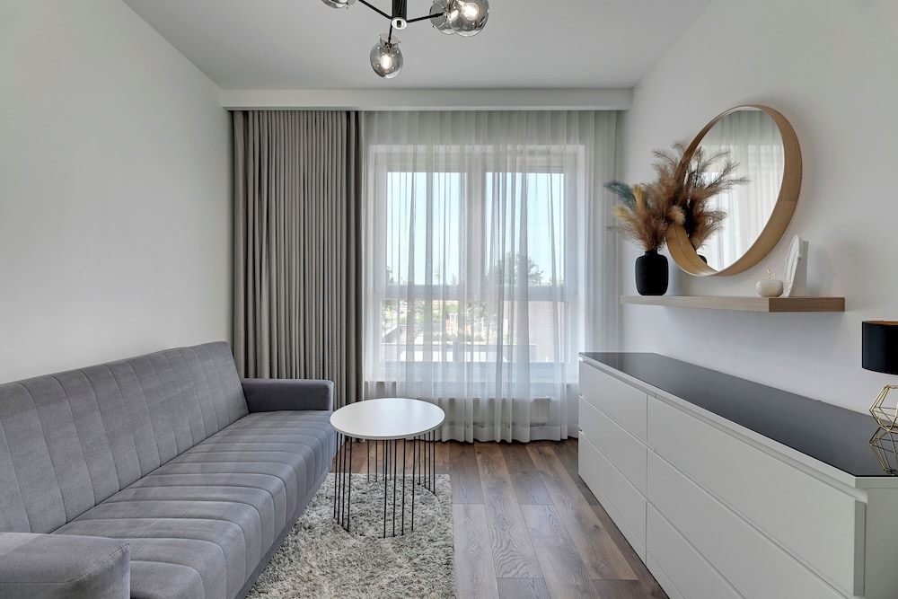 Bastion Wałowa City Center & Parking by Downtown Apartments