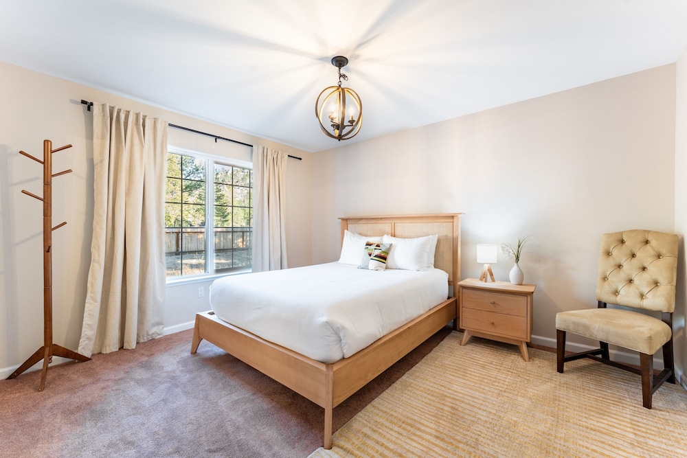 Blitzen by Avantstay Pet-friendly Tahoe Retreat