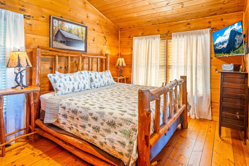 Firefly Lodge 1 Bedroom Cabin