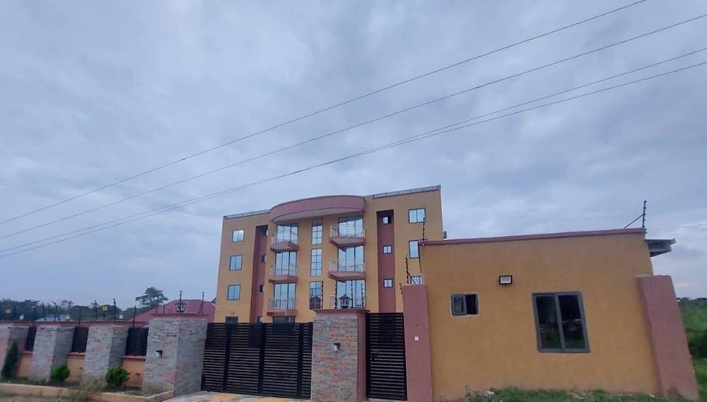 Monroe Luxury Apartments