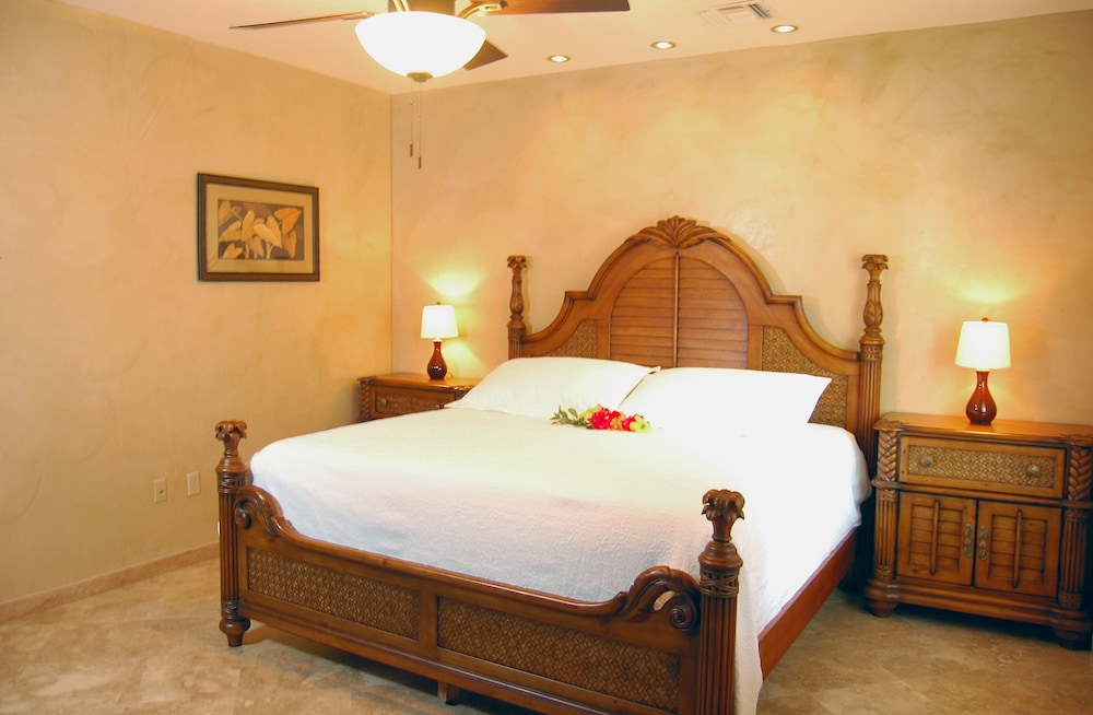Infinity Bay Spa & Beach Resort - Photo 19
