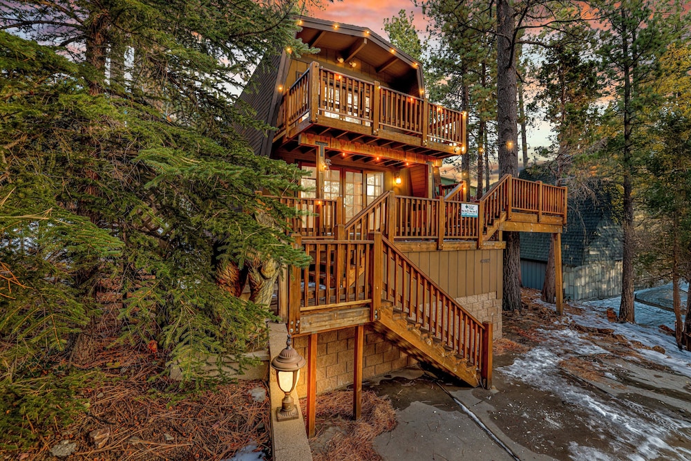Big Cub Cabin #2521