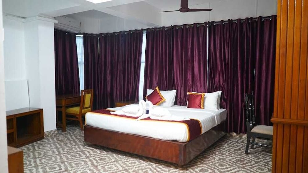 Pournami Inn