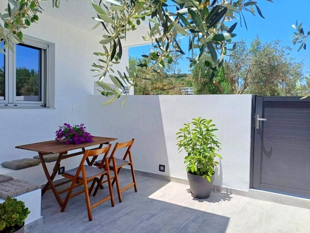 Rhodes soul luxury suites