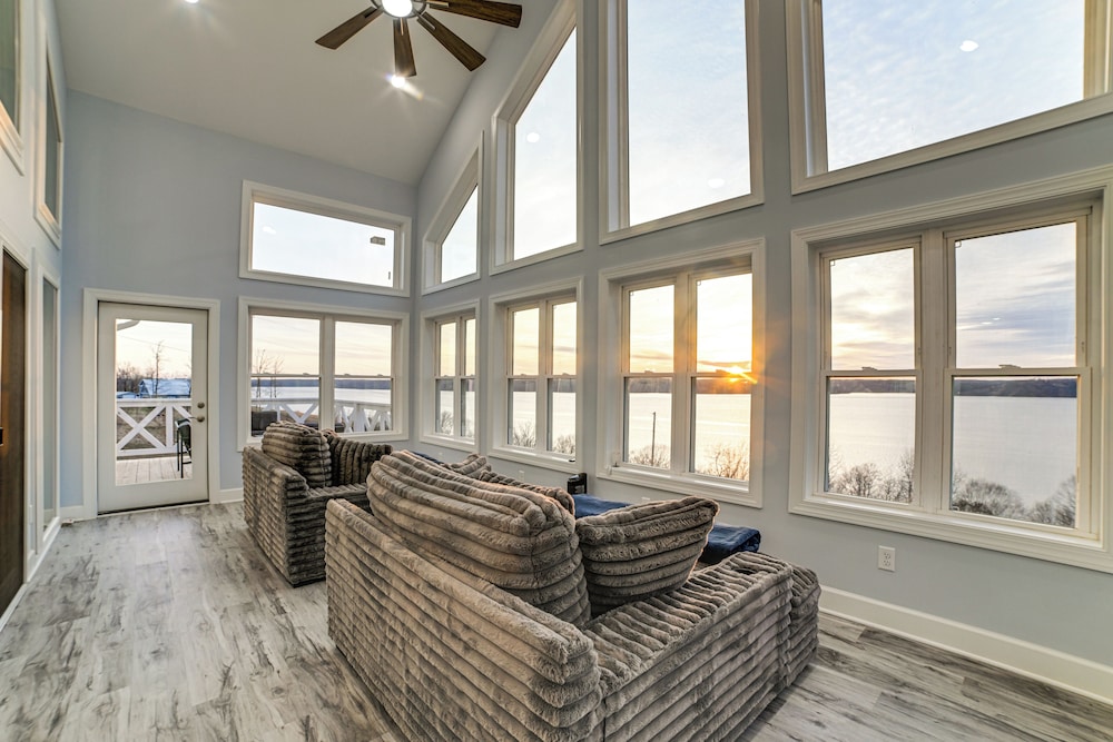 Massive Lake Views & Stunning Sunsets: Waverly Gem