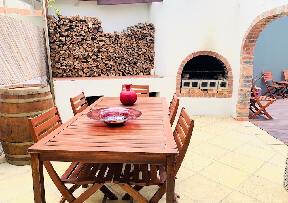Abington Manor - Fish Hoek Guesthouse