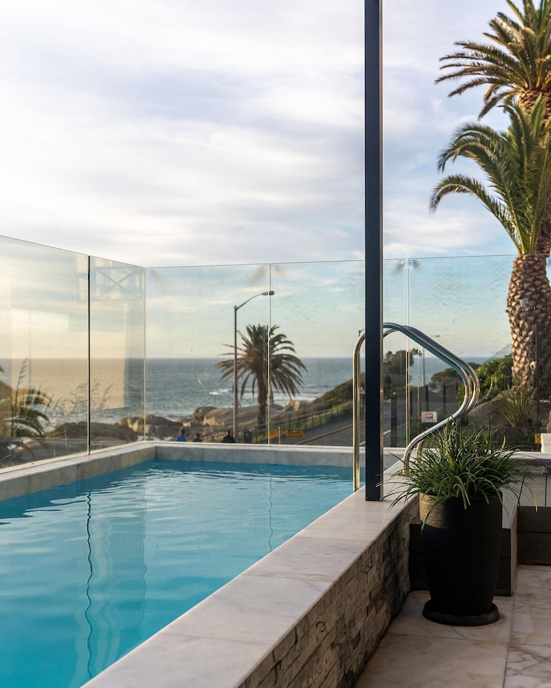 Bakoven Palms Villa - Ultra Lux Villa With Jacuzzi