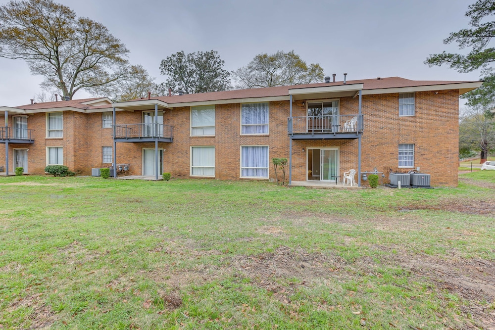 Montgomery Home in Garden District: 2 Mi to Dtwn! view 5