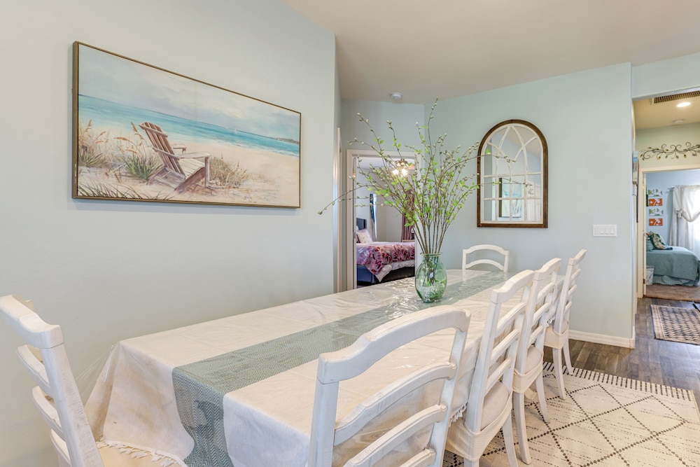 6 Mi to Dtwn Tempe: Pet-friendly Retreat w/ Yard!, photo 12