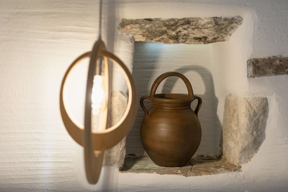 My Grandma s Home Naxos