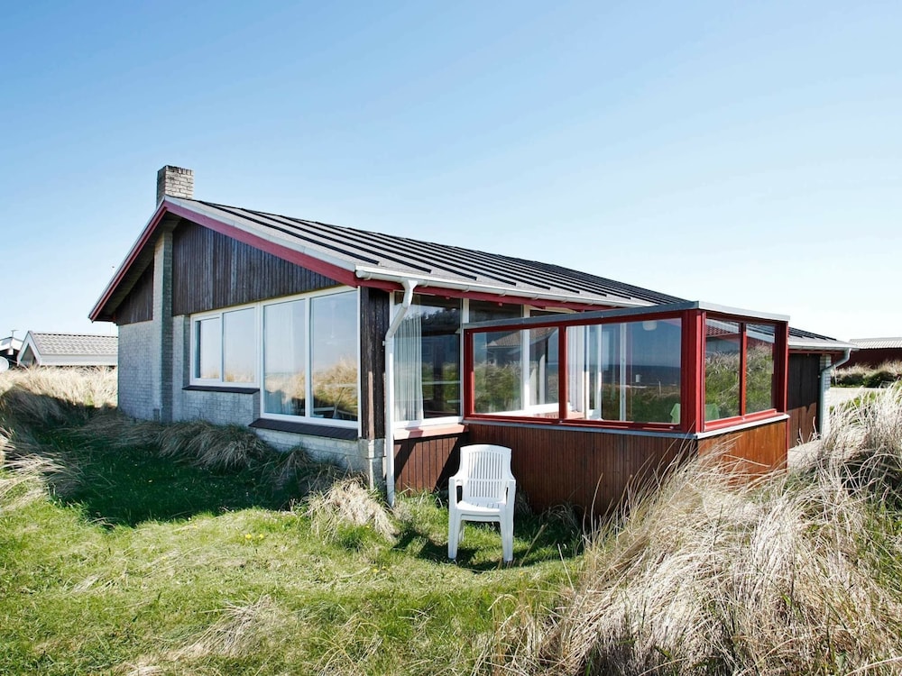 Quaint Holiday Home in Løkken near Sea view 2