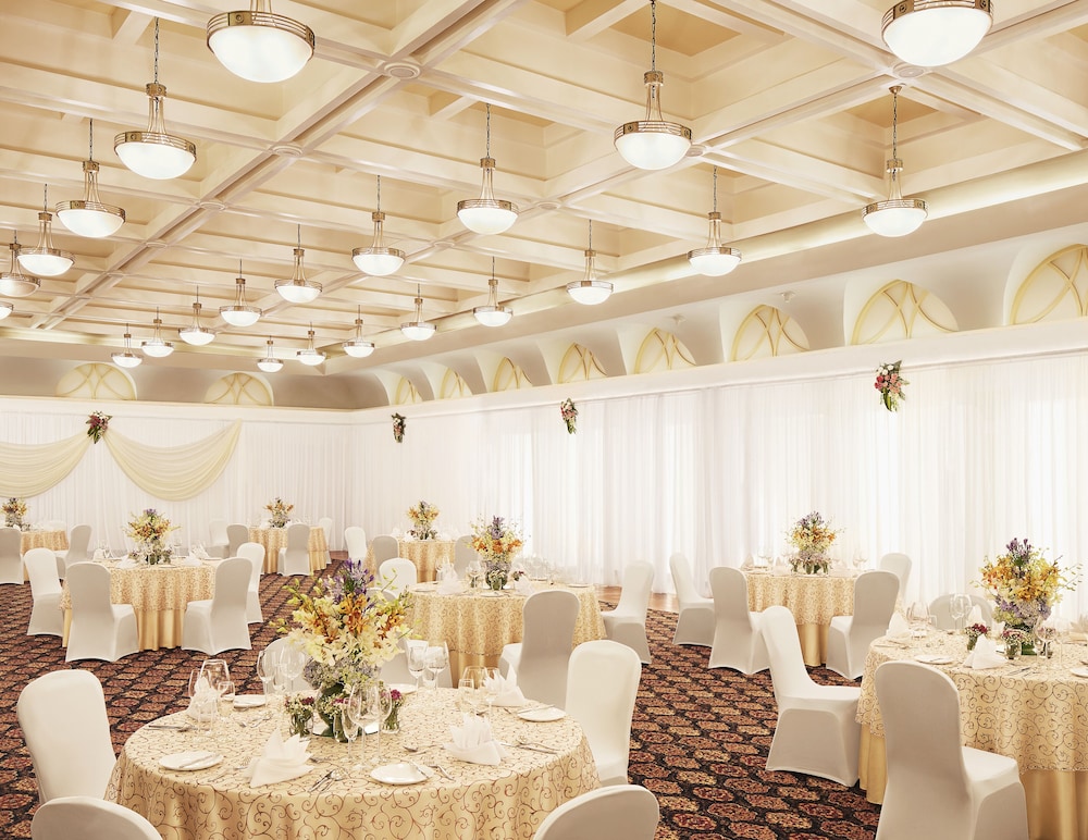 meeting & event spaces