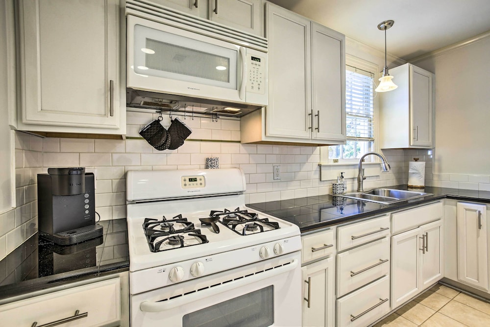 Adorable Baton Rouge Cottage < 3 Mi to Lsu! - Property Image 21