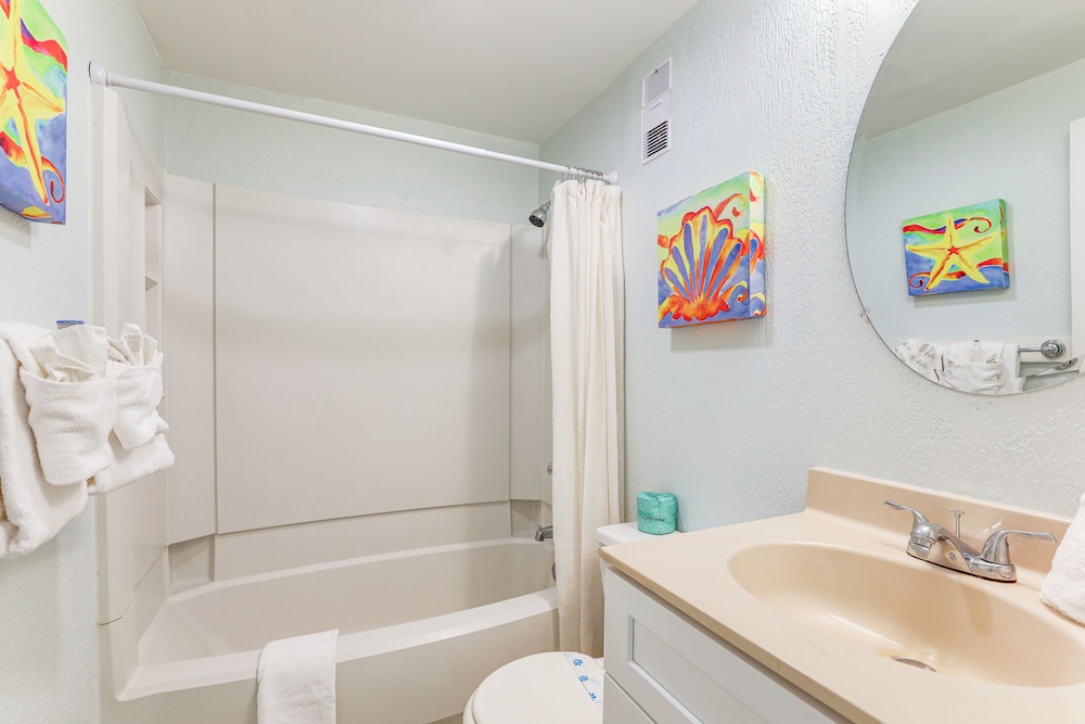 Steps to Shore: Resort Getaway in Myrtle Beach!