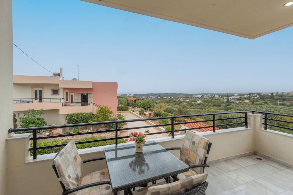 Villa Pantelis With Private Pool