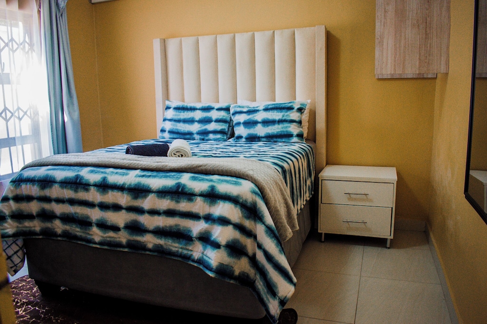 WoodMead Guest House & Events view 5