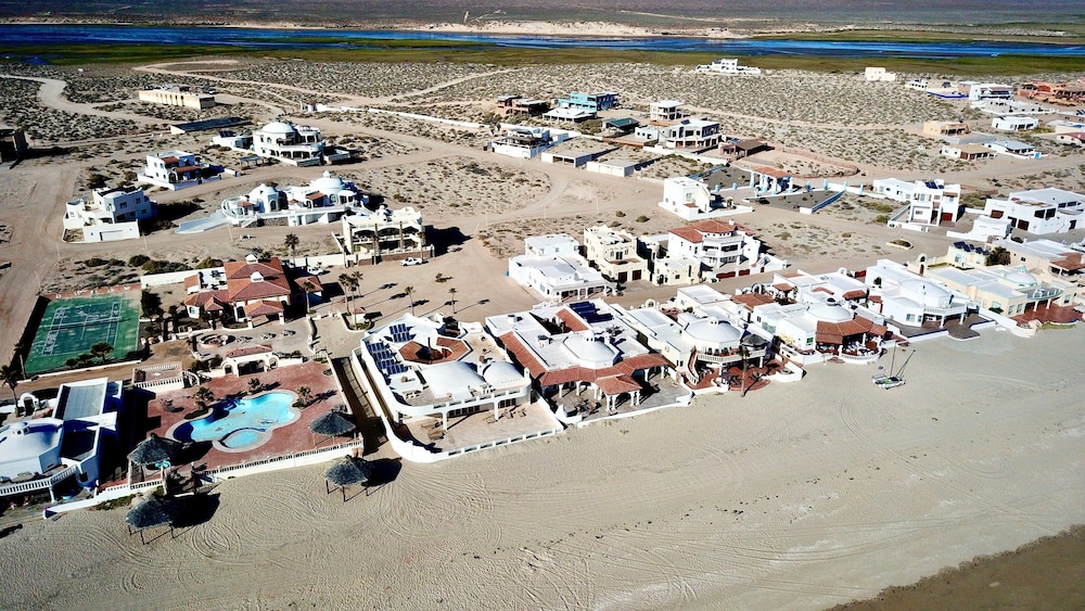 Casa Luna