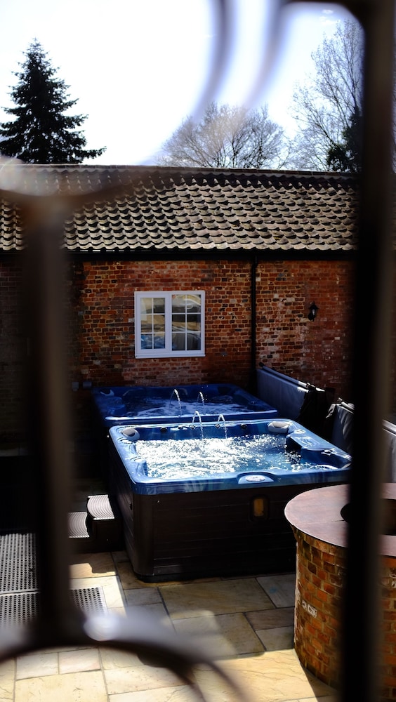 Unique Luxury Escapes