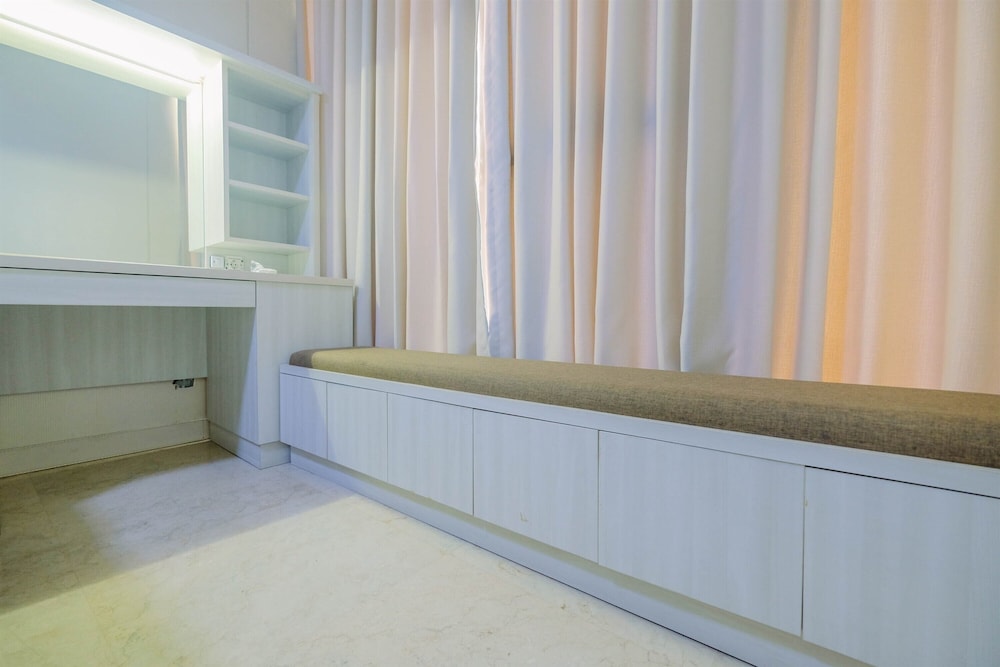 Spacious Cozy and Relax 2BR at L'Avenue Apartment view 4
