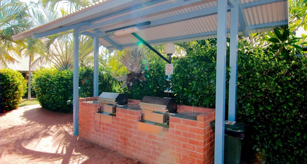 Cable Beach Apartments