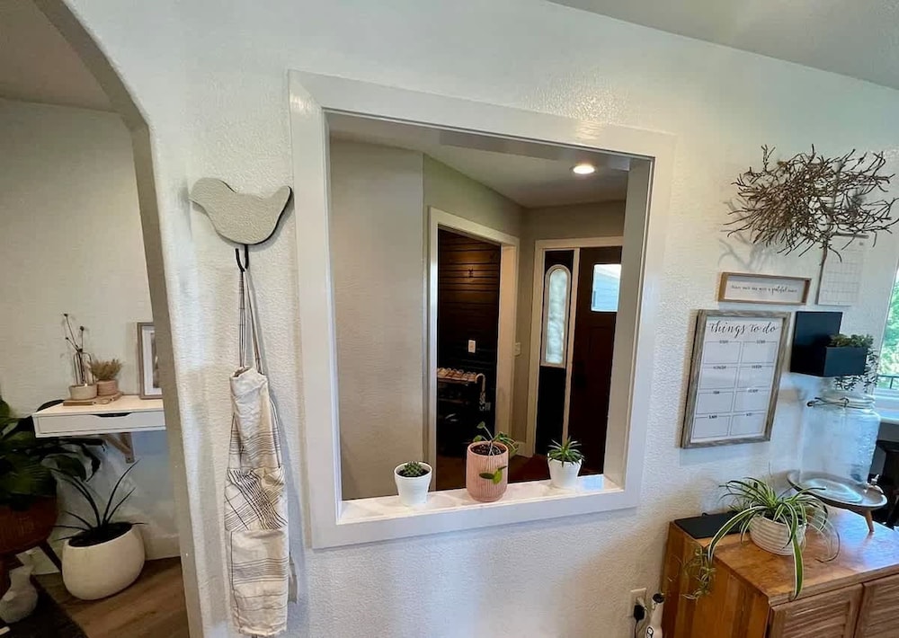 Black Hills Getaway With Hot Tub Game Room for 18