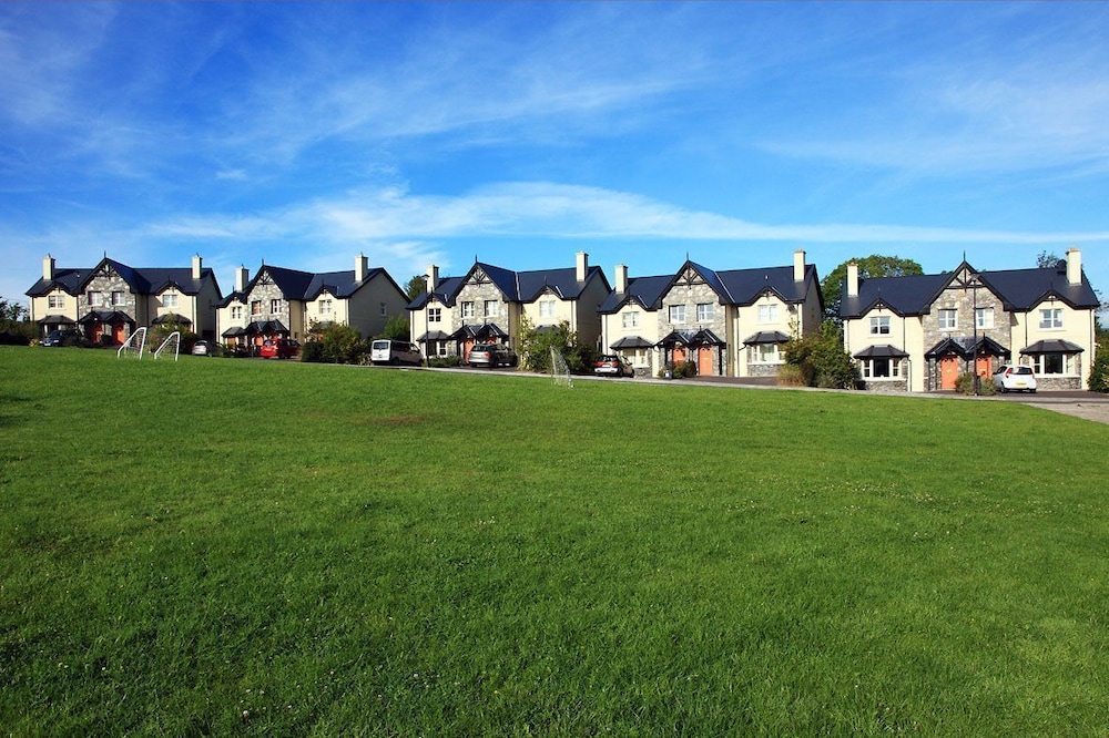 Ardmullen Walnut 3 bedroom view 3