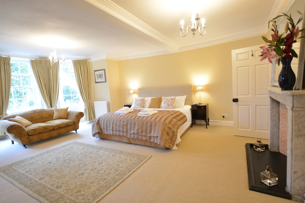 Henstead Hall