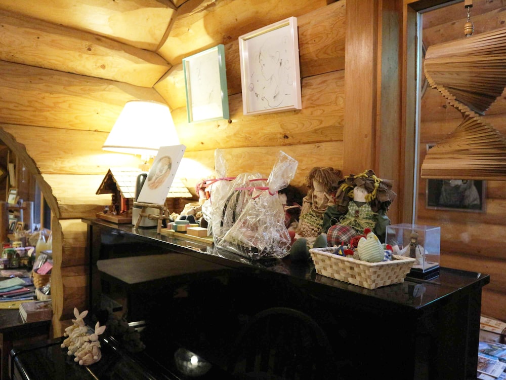 Canadian Loghouse Inn Azumino Yujin