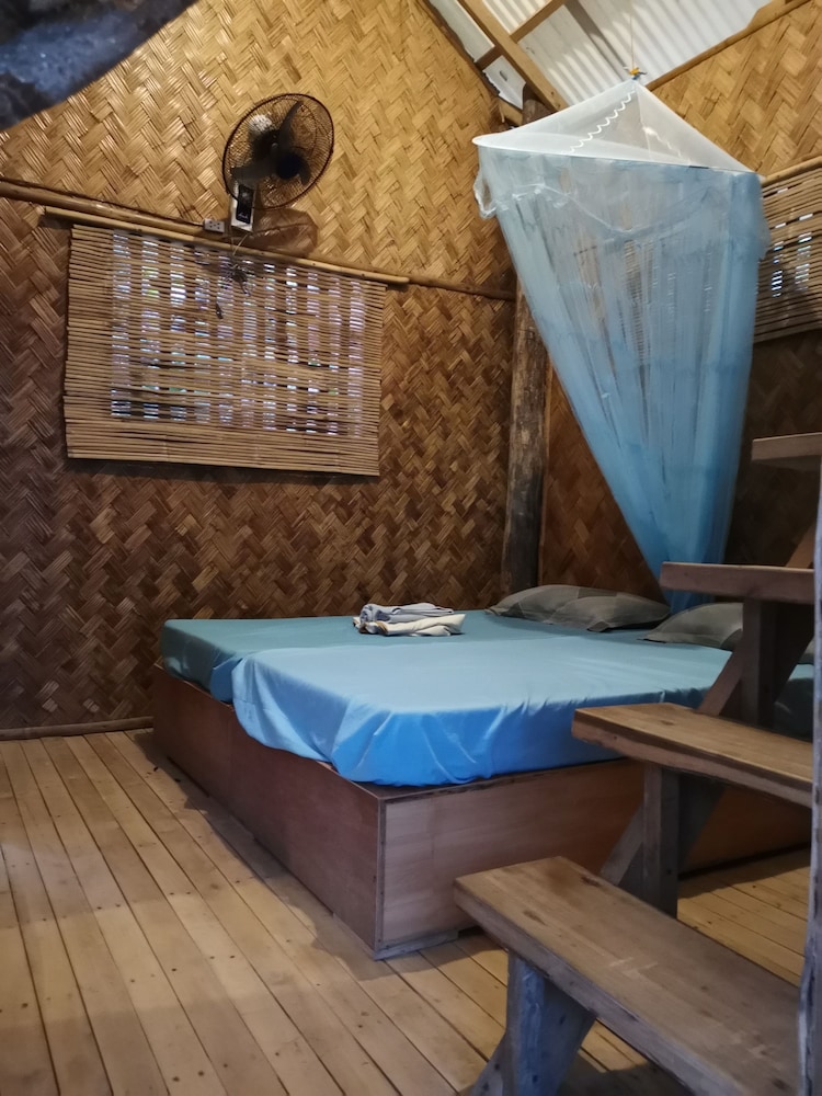 Tapik Beach Park Guest House