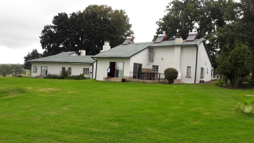 Hoyo Hoyo Machadostud Lodge