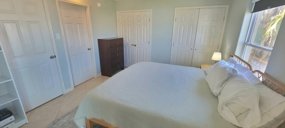 2 Levels Pool Near Beach 2 Patios 2 Bedroom Apts