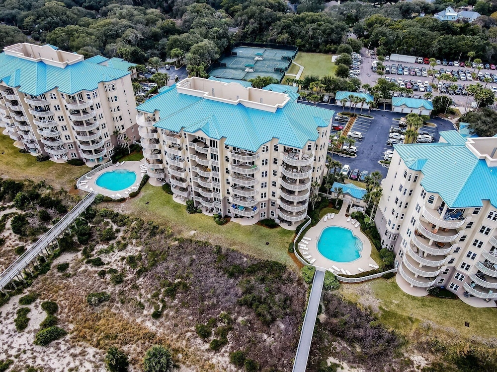 21 Ocean Place 3 Bedroom Condo