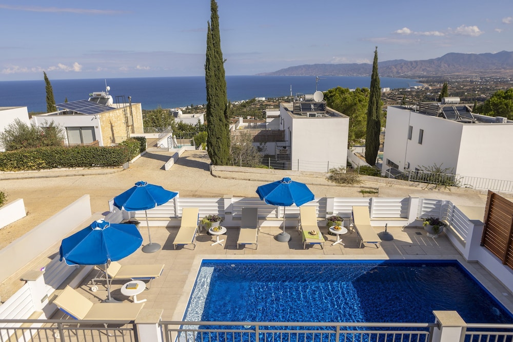 Melissoula Villa in Neo Chorio