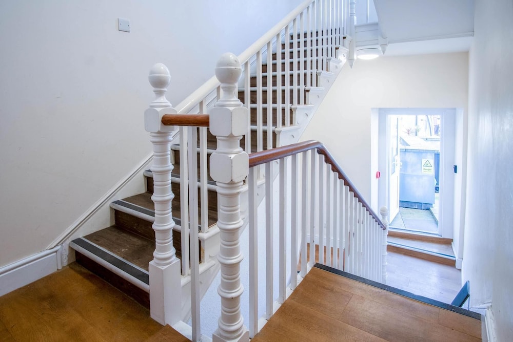 Skokholm Apartment - 3 Bedroom Apartment - Tenby