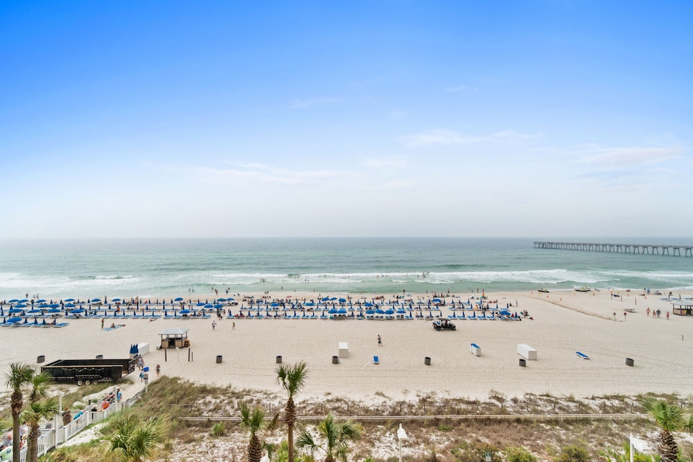 Calypso Beach Resort by Panhandle Getaways
