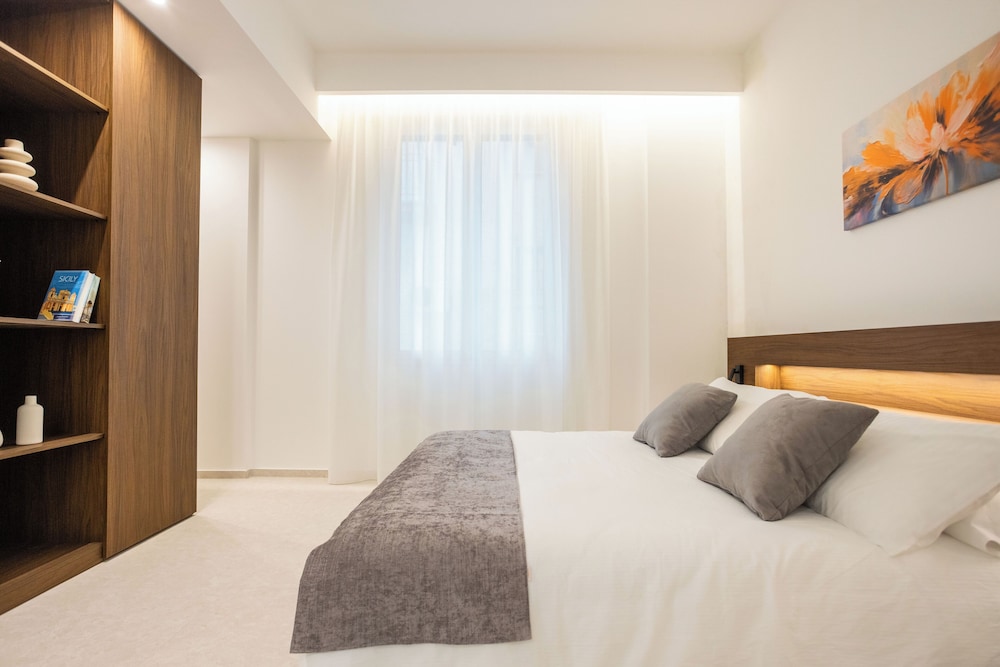 Nora's Suites