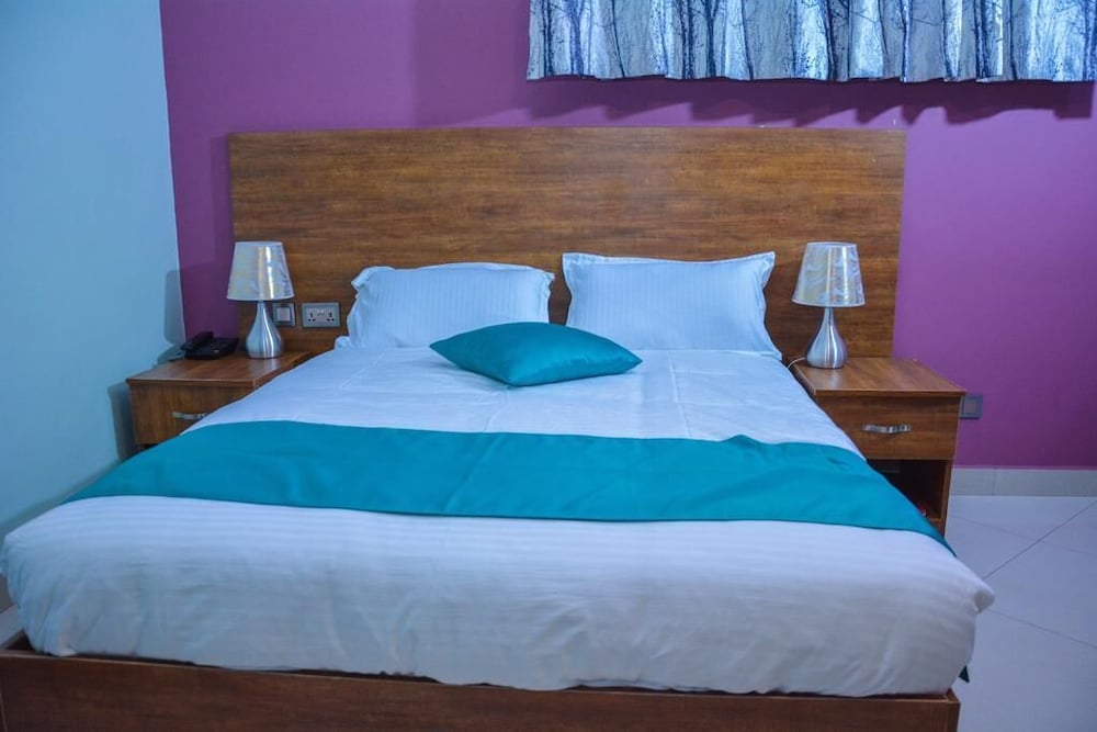 SamWeb Bed and Breakfast view 2